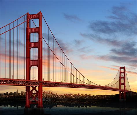 Golden Gate Bridge .